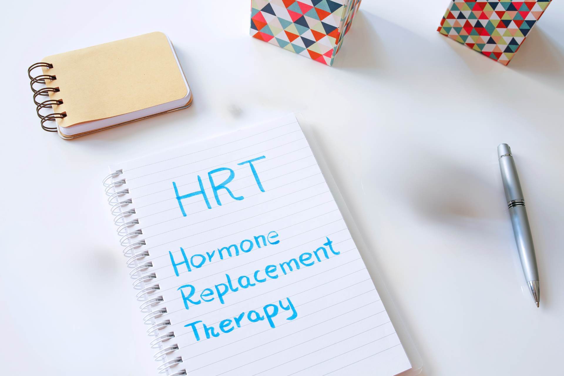 When Should You Start Hormone Replacement Therapy Signs to Watch For